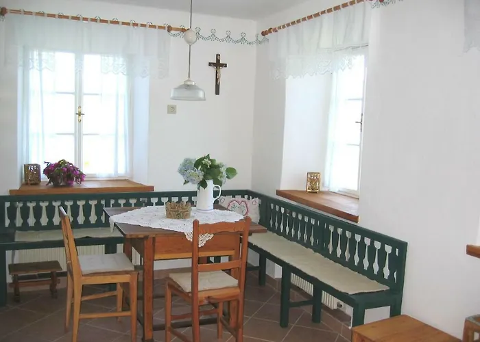 Beim Schachnerhaus * Pöllauberg